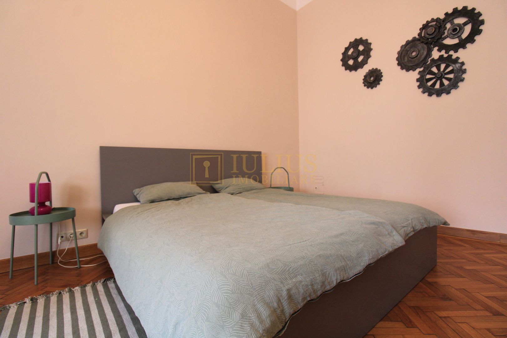 Piata Victoriei, 2 camere, centrala proprie - Poză 7