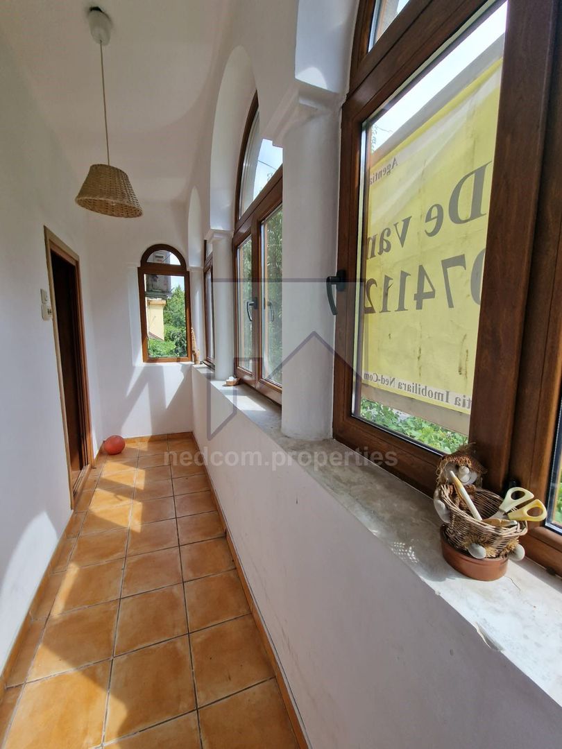 Vanzare apartament 3 camere (E1+M) in Vila (S+P+E1+M) - Teiul Doamnei - Poză 9