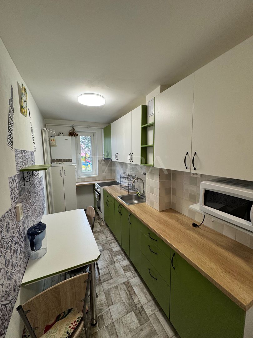 Apartament 2 camere renovat, central Gheorgheni. - Poză 3