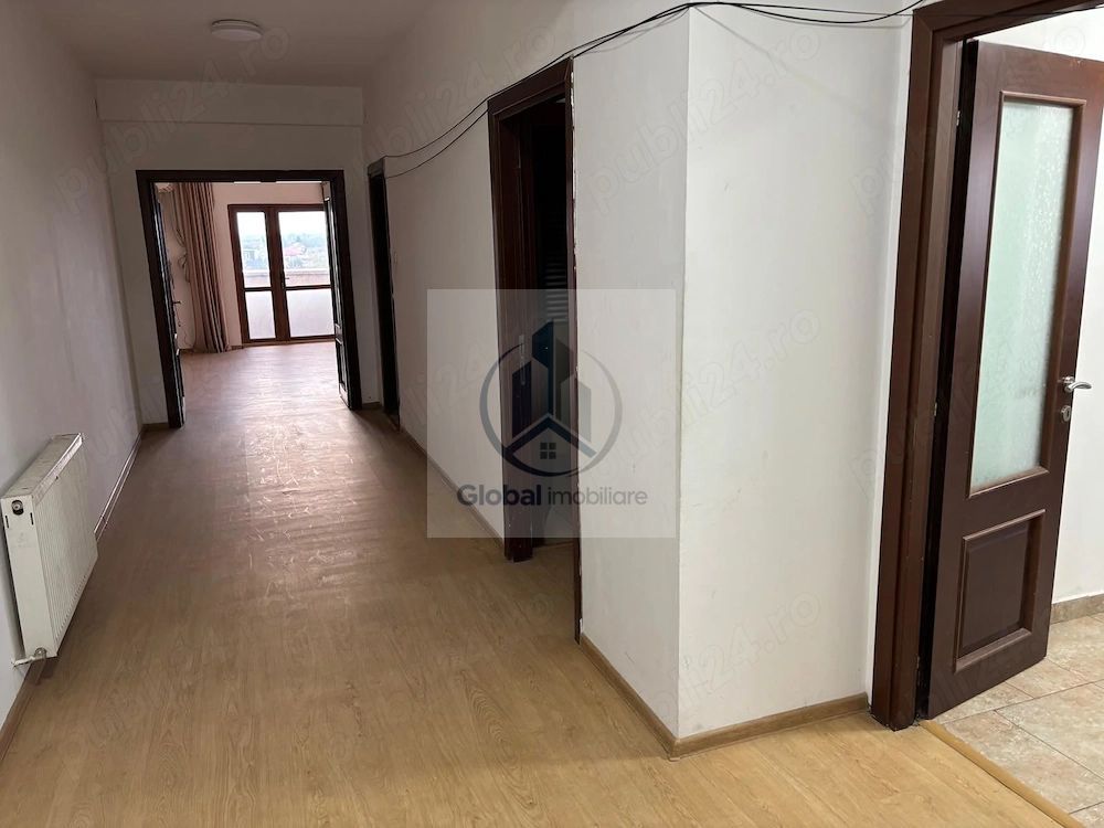 Apartament 3 camere Voluntari - Poză 5