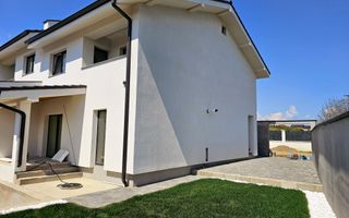 Duplex cu predare la cheie, 4 camere, piscina, 228 mp teren, Cetate - Poză 2