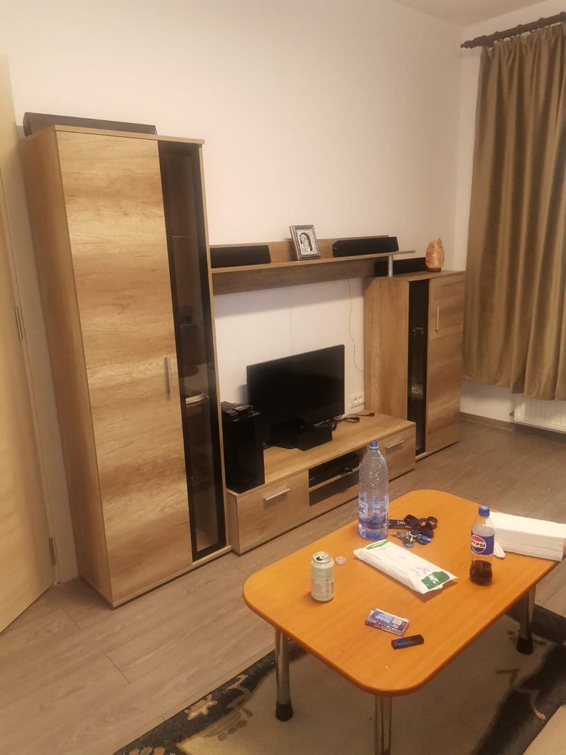 GARSONIERA - APARATORI, PET-FRIENDLY, BUCATARIE INCHISA, CENTRALA - Poză 4