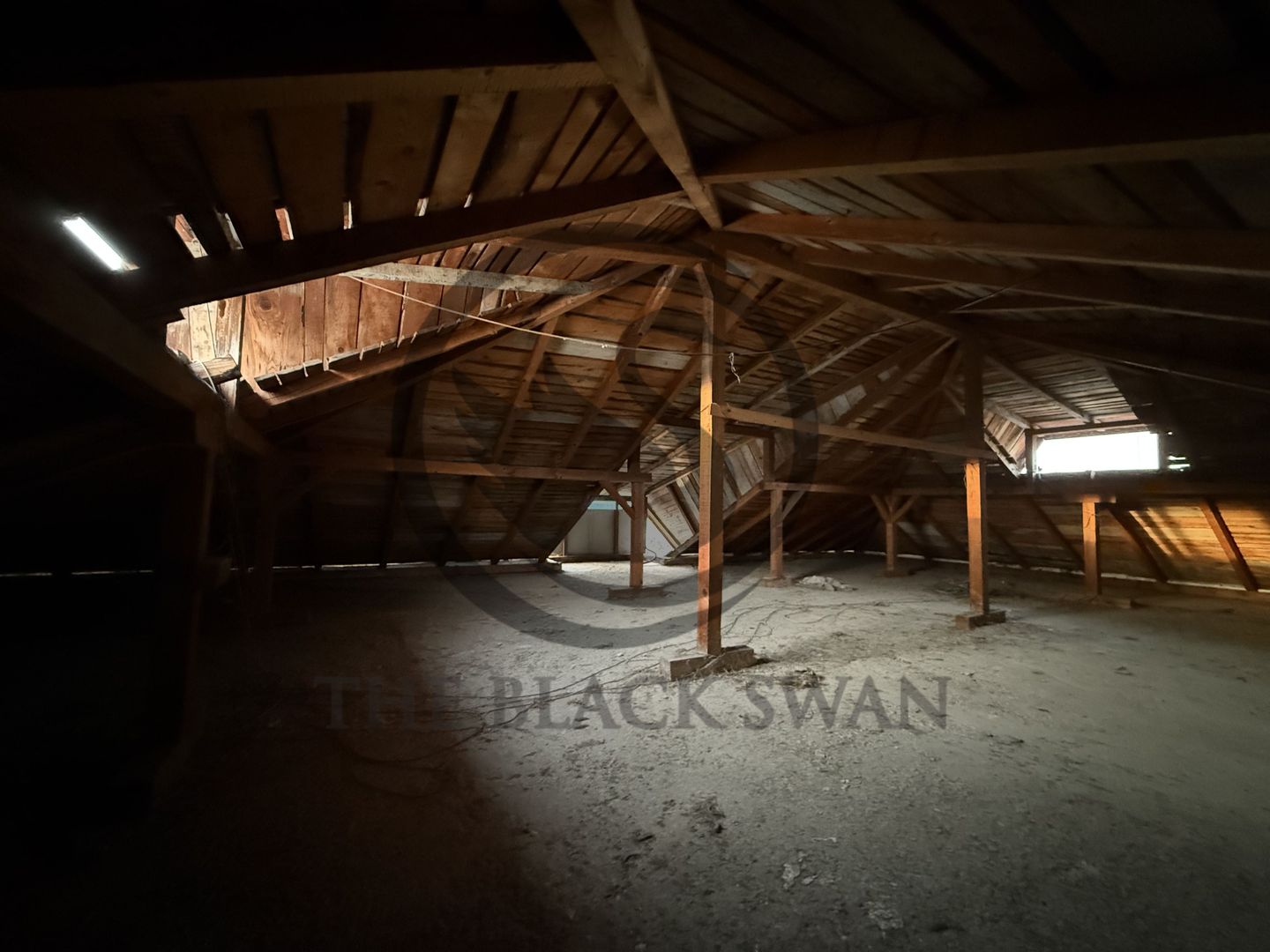 Proprietate cu 6 camere de vanzare | Kaufland - Moreni | Comision 0% - Poză 15