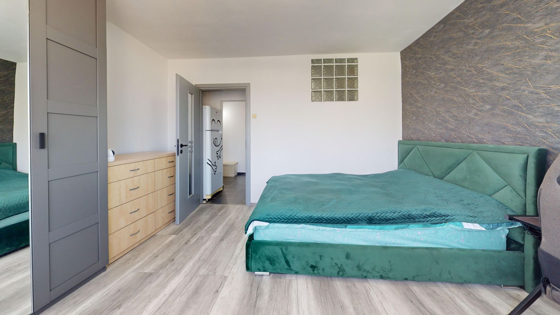 2 camere | Decomandat | Mobilat | Loc parcare - Poză 10