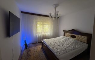 De vanzare apartament 3 camere, Piața Centrala