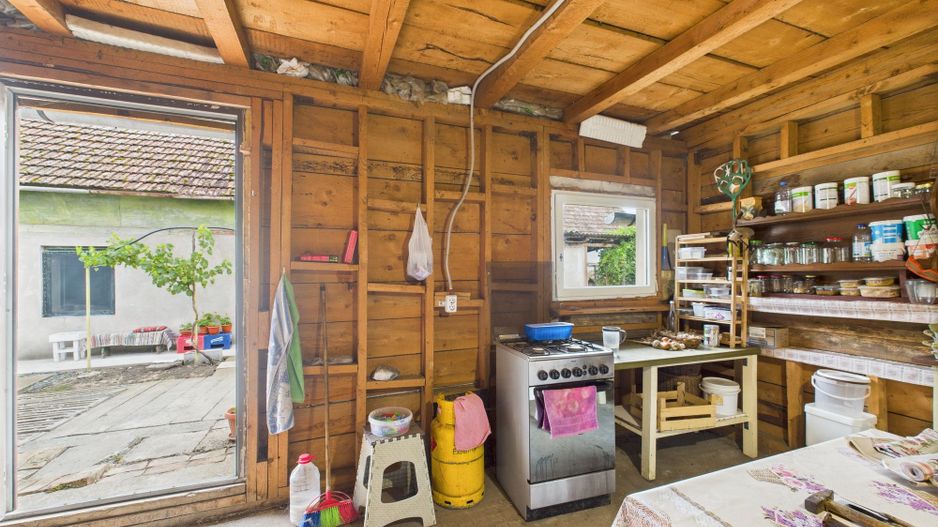 Casă mobilată si utilată – Iecea Mare - Poză 15