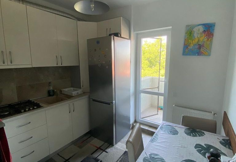 Vânzare apartament de 3 camere decomandat in Chiajna cu parcare - Poză 3