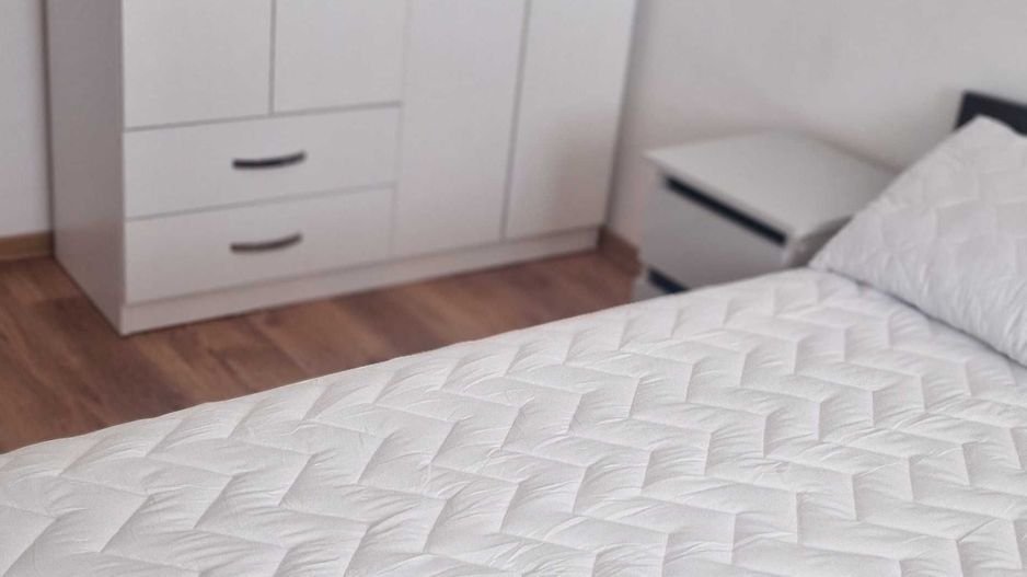 De inchiriat  Apartament 3 camere Bld. Cantemir (Shaormeria Dristor) - Poză 2