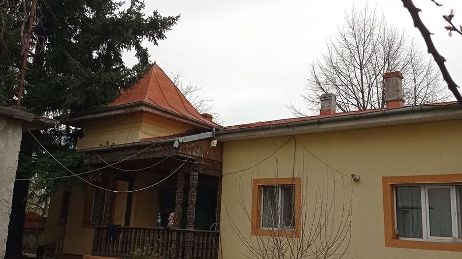 Vânzare casa cu teren - Poză 2