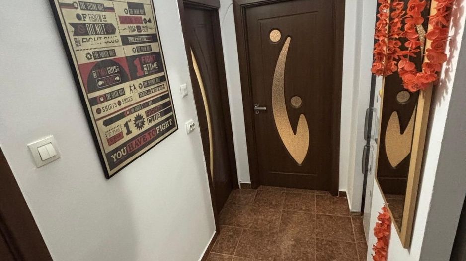 GARSONIERA DRISTOR, BUCATARIE INCHISA, MOBILAT SI UTILAT MODERN - Poză 7