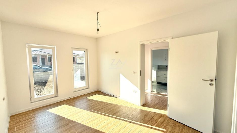 Drumul Boilor - duplex intreg pe parter. 3 camere, 2 bai. - Poză 6