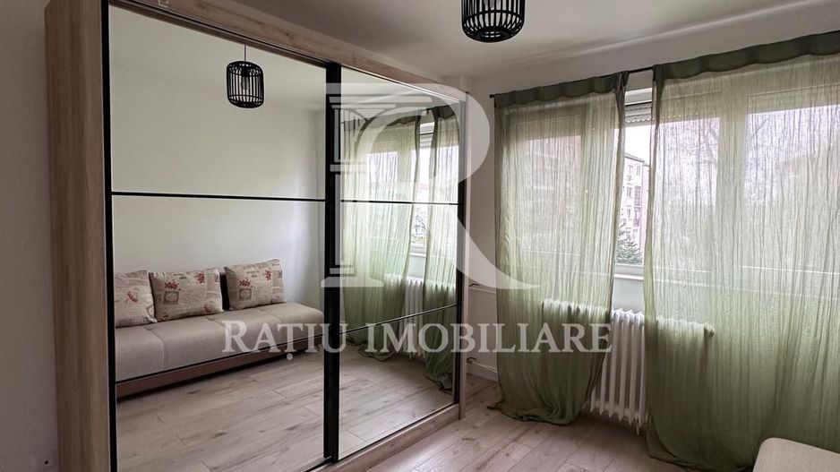 Apartament cu 3 camere | Iosia | Oradea - Poză 12