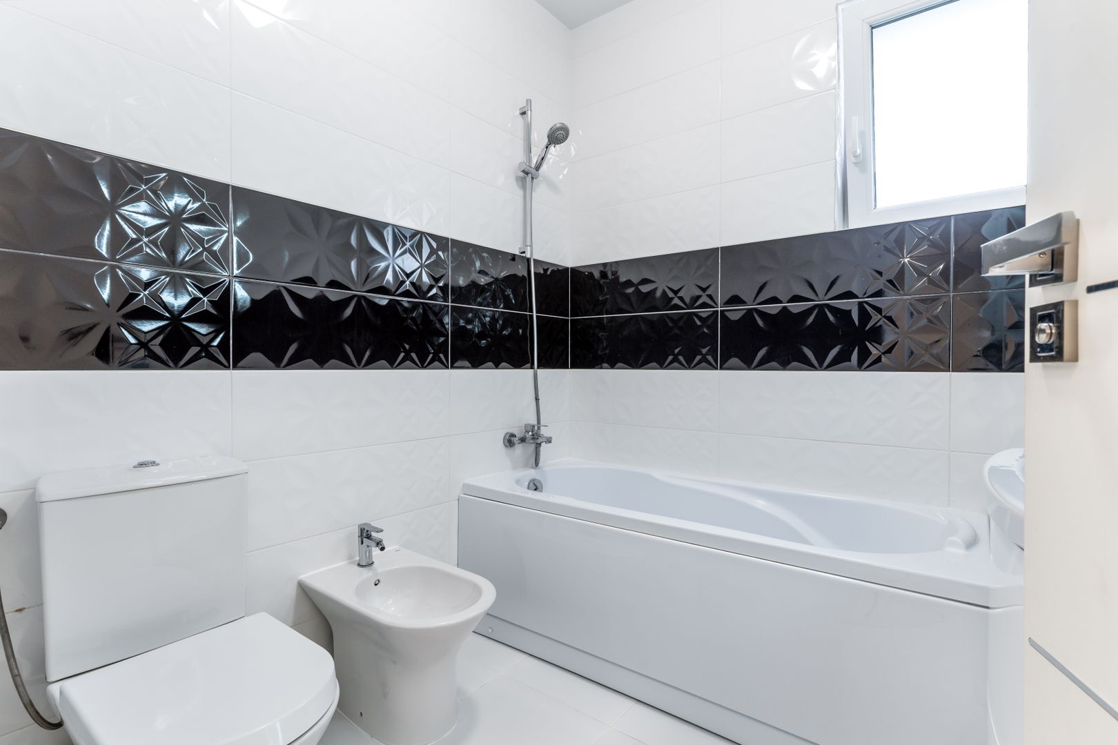 Apartament 2 camere, 55 mp + 2 balcoane, parcare, Aurel Gurghianu - Poză 11