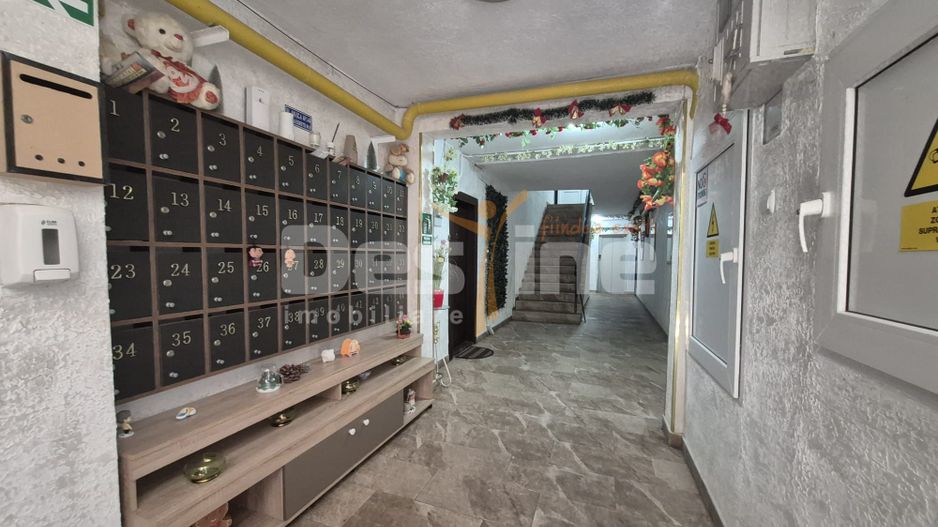 Apartament de 2 camere - de vânzare- zona Cet - Poză 7