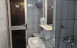 Apartament 2 camere centrala gaz zona Traian liceul Lahovari - Poză 9