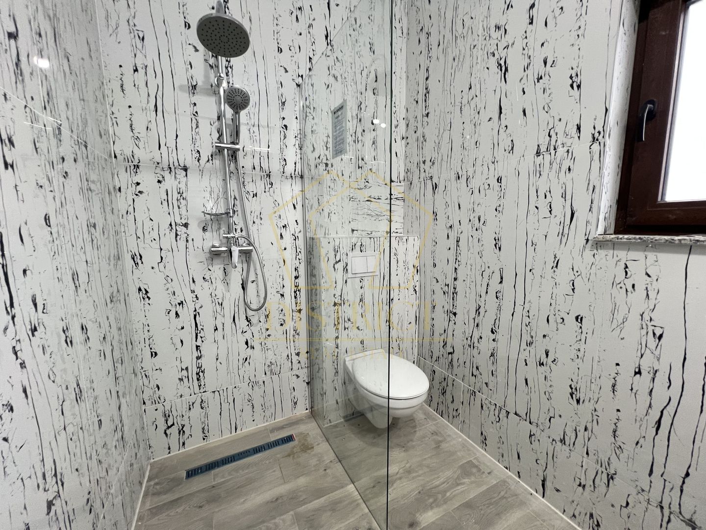 Duplex cu 5 camere, bucatarie inchisa, la cheie | Giarmata - Poză 17