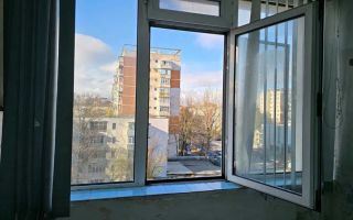 1 camera, et 6/9, Tatarasi- Flora, liber! - Poză 1