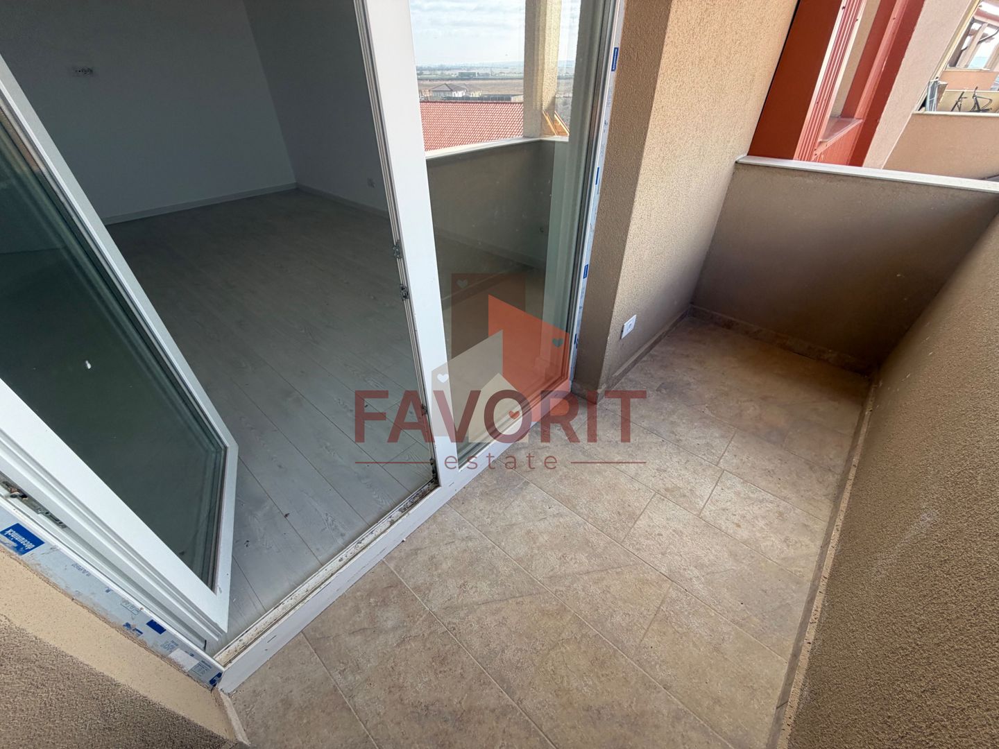 Disponibil imediat. 2 camere modificat in 2 dormitoare si zona de zi - Poză 4