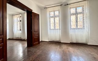 Casă cu farmec aparte, pentru locuit sau birouri,  zona Bălcescu - Poză 5