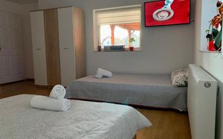 Casa/Villa 8 camere, 1100 mp teren - zona Ultracentral/Sanpetru - Poză 20