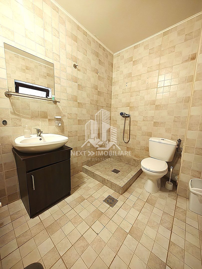 Pensiune Eforie Nord 17 camere plus spatiu comercial - Poză 16