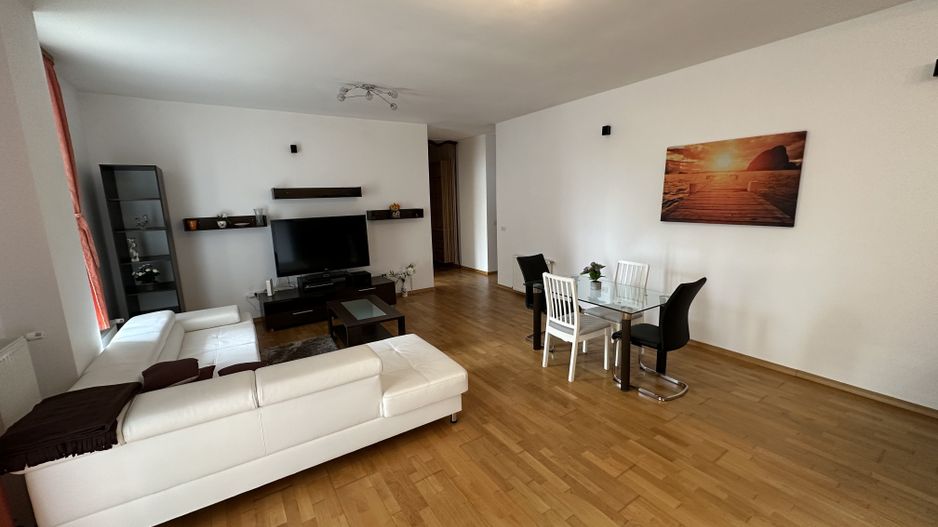 Apartament cu 3 camere - Poză 10