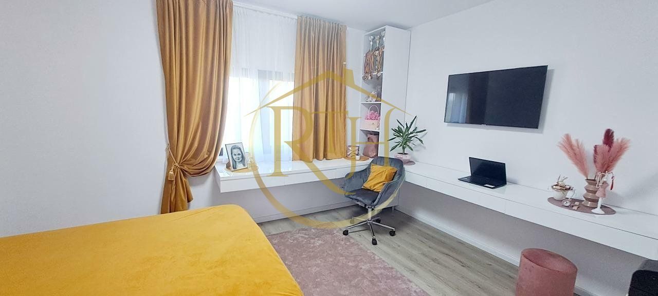 Vând casă  vila cu 5 camere,in Giroc ,materiale premium,comision ,0' - Poză 16