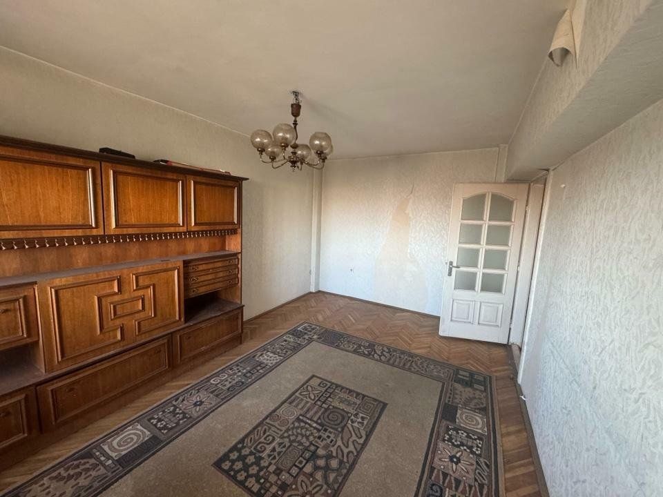 Sagului | 3 Camere | Decomandat | Etaj Intermediar. - Poză 2