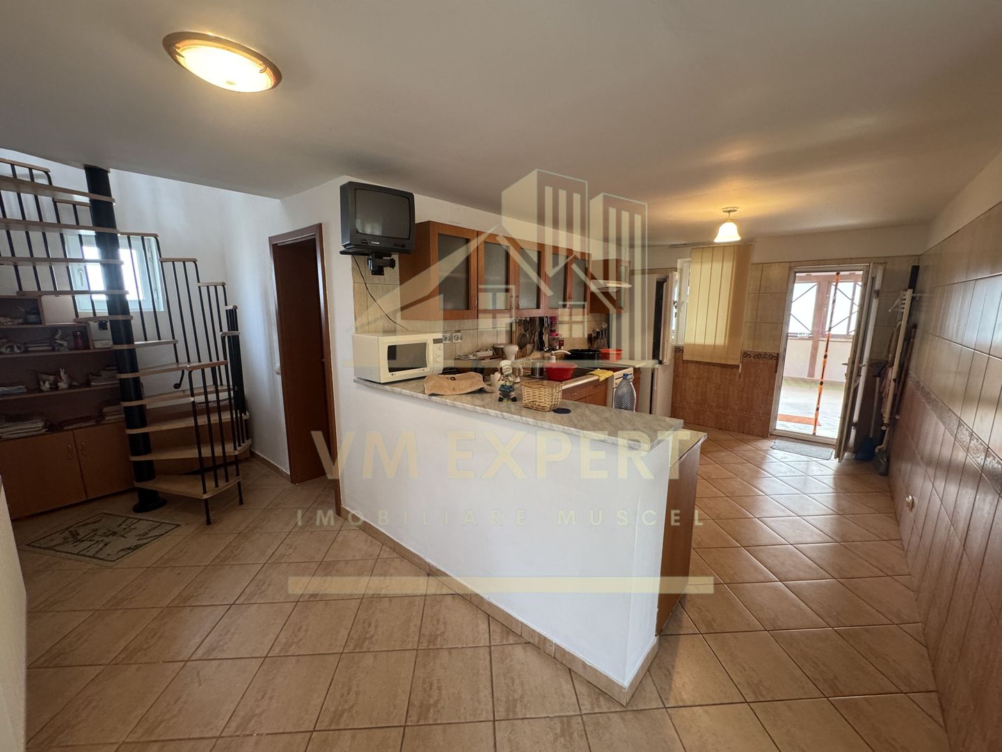 CASĂ 5 CAMERE TEREN 1020 MP VALEA MARE PRAVAȚ ARGES CU 0 % COMISION - Poză 32