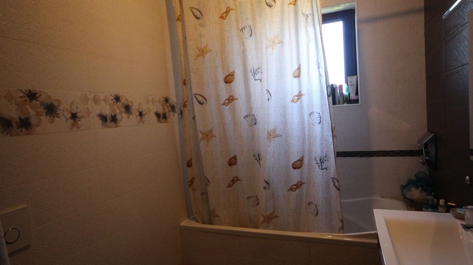 Ideala pentru o familie - Poză 22