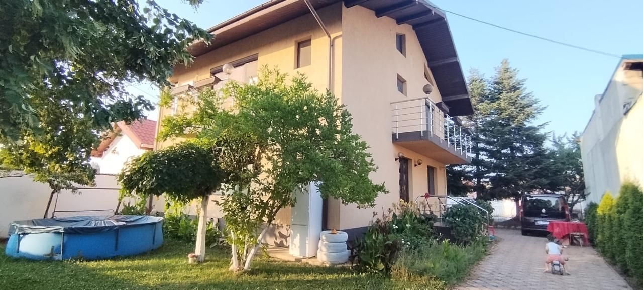 Vila 5 camere cu piscina,teren 618mp,constr.2011,Colentina-Andronache - Poză 1