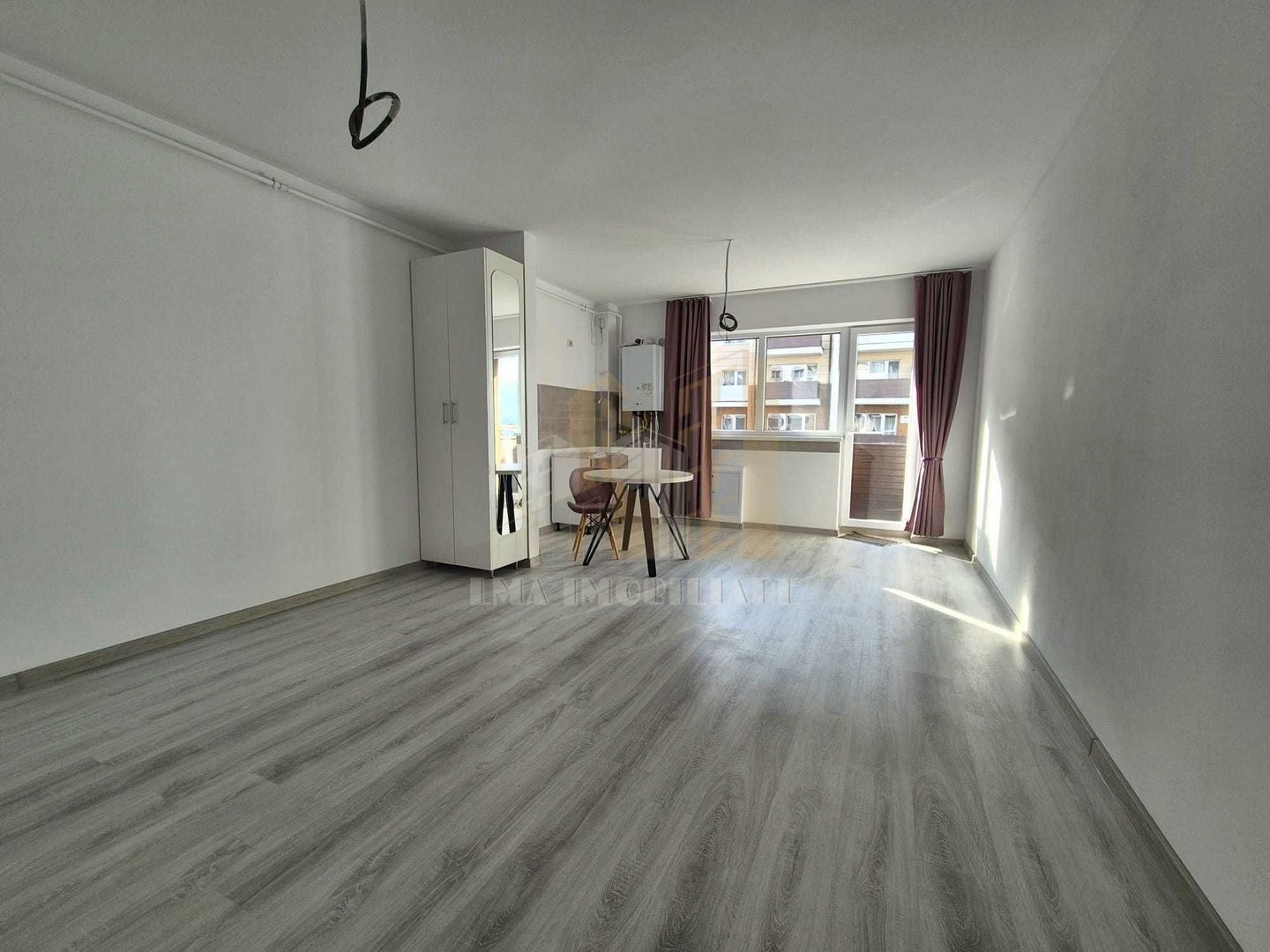 Garsoniera Subcetate City Sanpetru Brasov - Poză 5