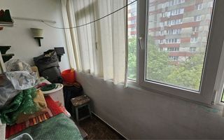 Vânzare Apartament 3 camere, etaj 4/4, bloc reabilitat , terasă refăcută, Rahova - Poză 3