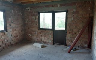 VILA 4 CAMERE, TEREN 787 MP, PISCANI, ARGES - Poză 13