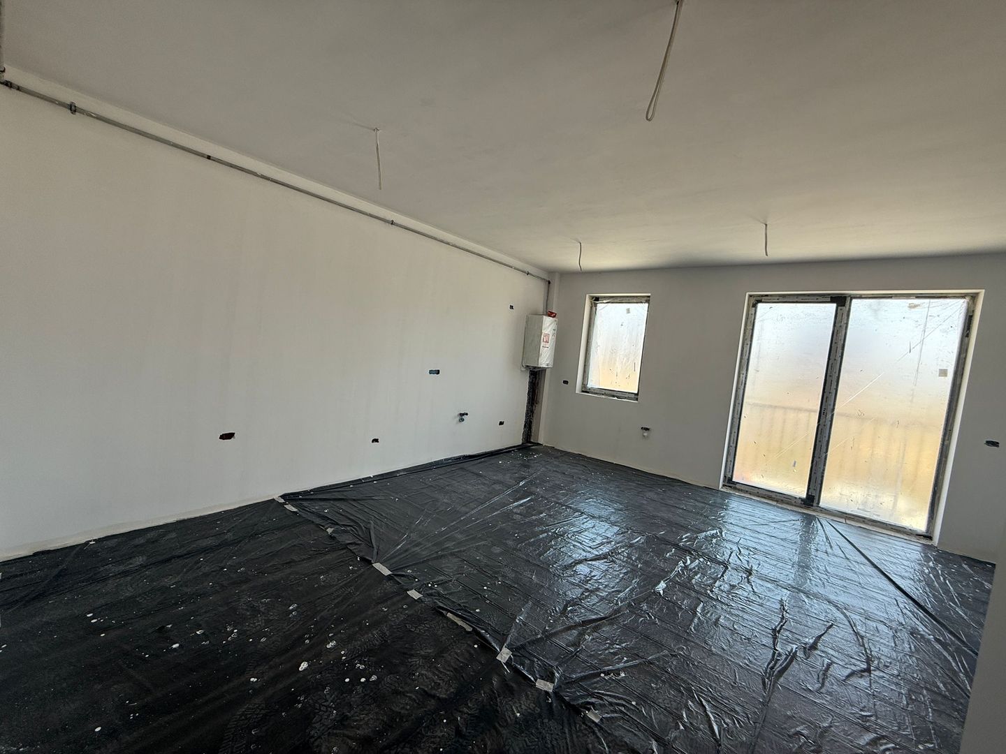 Giroc-Eso | S.A.D-uri si Apartamente cu 1 si 2 camere - Poză 1