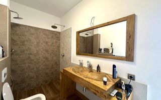 Apartament 3 camere in imobil tip vila, 79 mp, garaj, curte comuna, Gruia - Poză 14