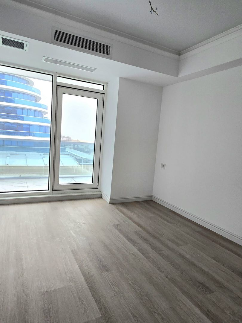 3 Camere Lux, Vedere Directă la Mare, White Titanic, Mamaia Nord, in Rate - Poză 4