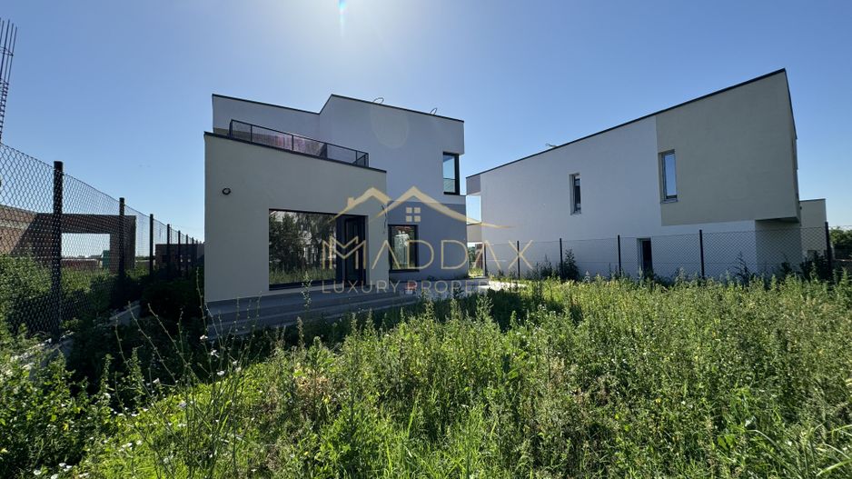 Vila LUX***Panouri fotovoltaice***Lake view//Laguna Albastra/Corbeanca - Poză 57