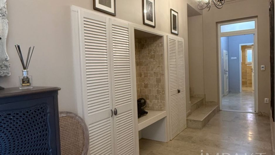 Apartament modern la vila cu gradina si teren 263mp aproape de centru - Poză 8
