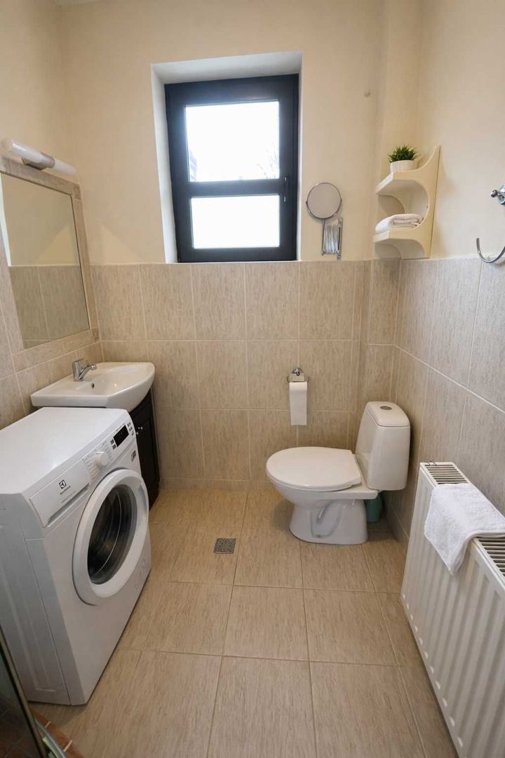 2 camere decomandate, ultracentral – - Poză 2