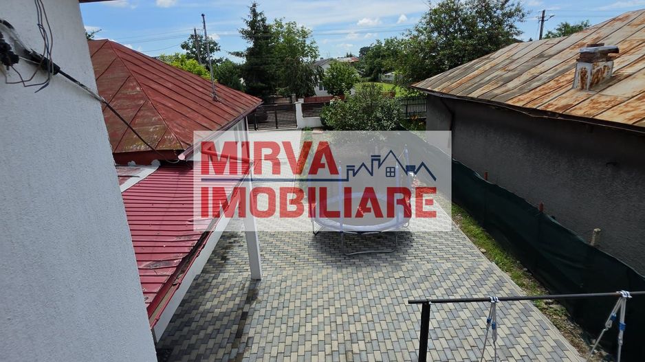 🏡 Casă renovată cu 6 camere, teren 557 mp – Berceni, Prahova - Poză 24