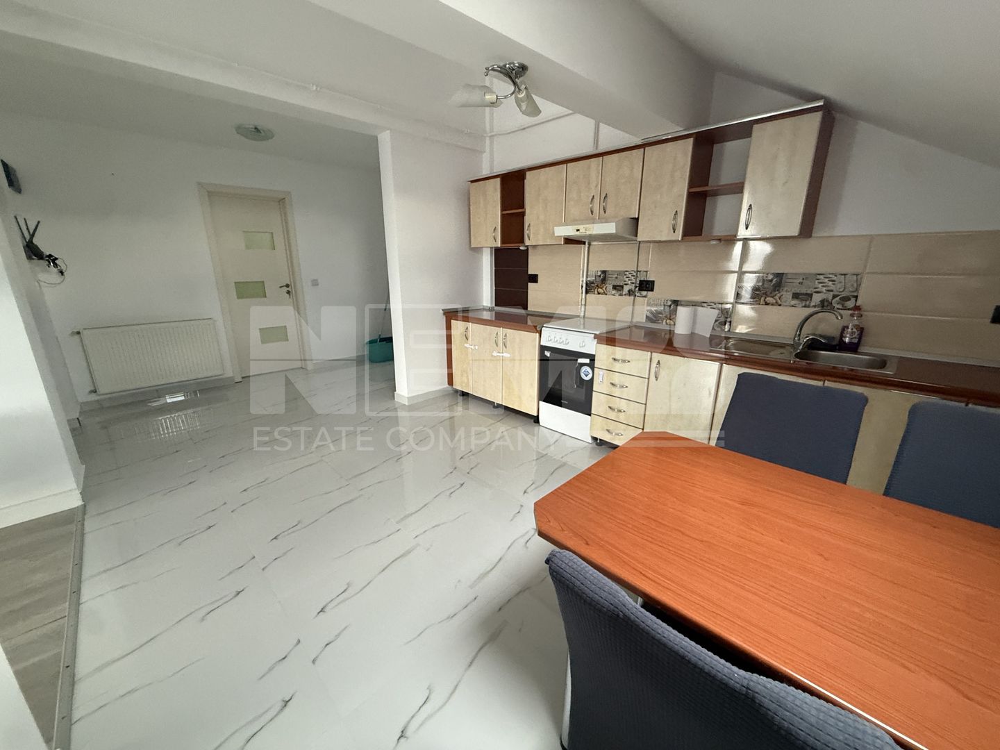 Apartament 3 camere | 80 MP | Curte si parcare | 62.000 EURO - Poză 7
