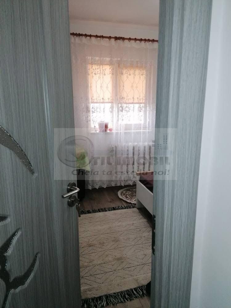 Vânzare apartament 2 camere  Zonă Baza 3 – 90 000€ - Poză 3