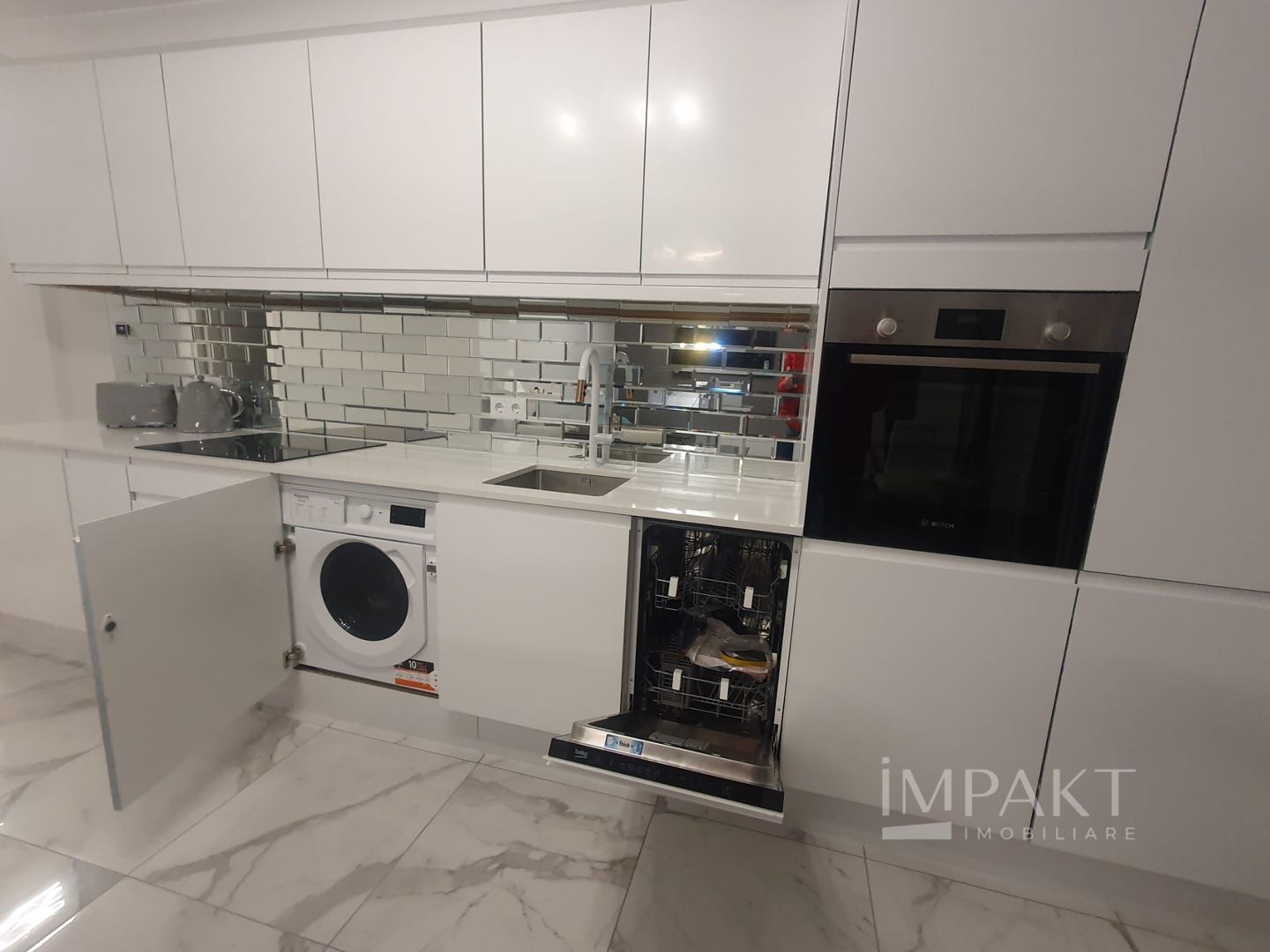 Apartament cu 3 camere  de vanzare, zona Omv Calea Turzii! - Poză 5