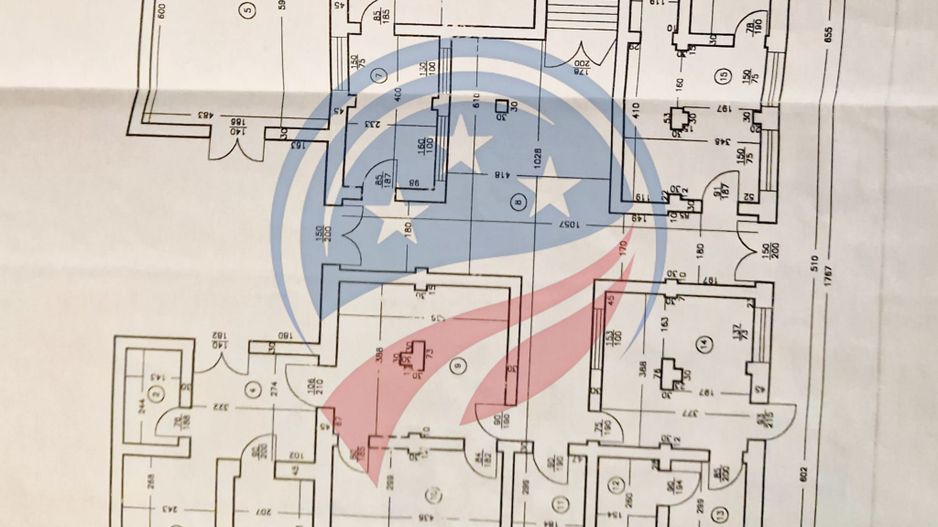 SPATIU  COMERCIAL   PIATA FILIASI  354 mp - parter+etaj - Poză 2