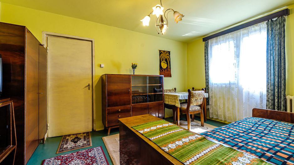 Apartament cu 3 camere , zona Fortuna - Poză 1