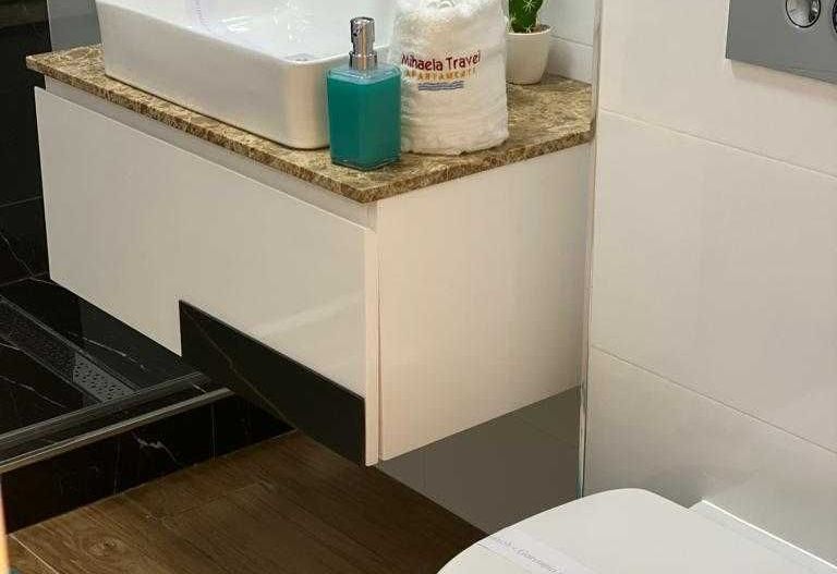 Vand apartament cu vedere la mare- Mamaia Nord - Poză 7