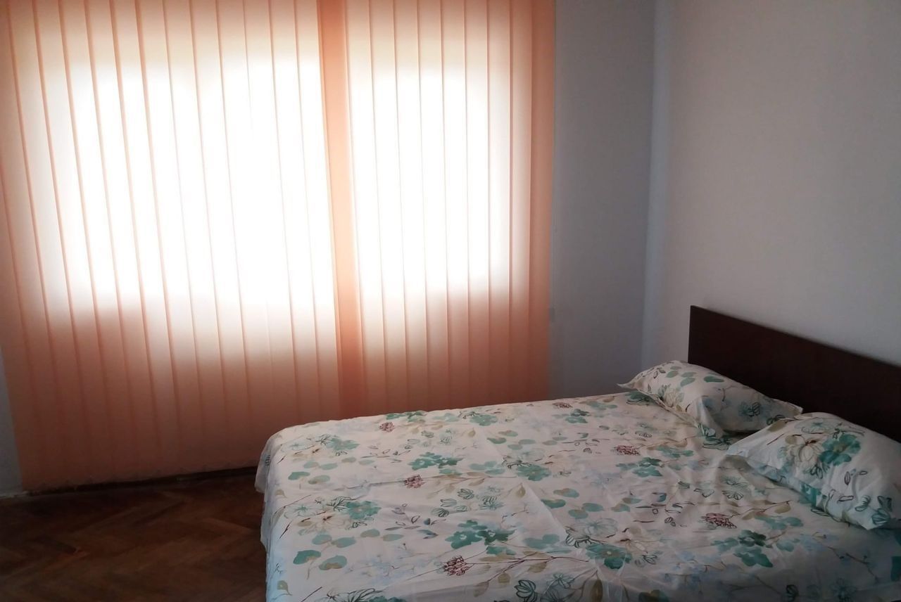 APARTAMENT DACIA COMPARTIMENTAT FUNCTIONAL IN 2 STUDIOURI – ideal investiție - Poză 3