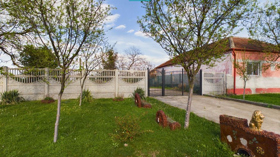 Casă cu teren generos, Fiscut - Poză 15
