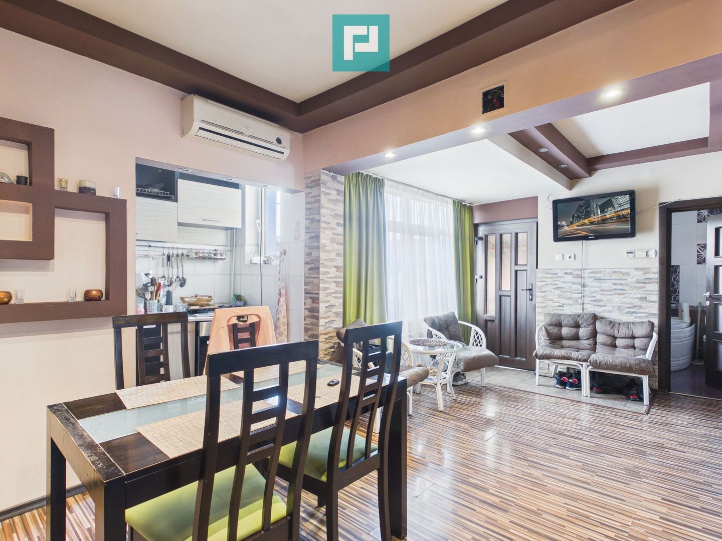 Casă la curte, 65 mp utili, 2 camere, curte mare - Poză 5